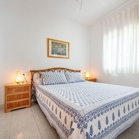 Apartamento Frente Al Mar Камбрильс Экстерьер фото